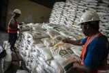 Alokasi Anggaran Bantuan Sosial Pangan Beras Bulog dan Target Penyalurannya