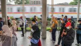 Ada Kebakaran Lahan, Perjalanan KRL Rangkasbitung Terganggu