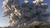Deret Gunung Erupsi di Indonesia Hari Ini, dari Semeru sampai Sinabung