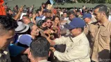 5 Momen Prabowo Datangi Lokasi Gempa NTT