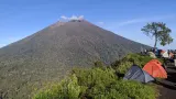 Kebakaran Hutan di Kawasan Gunung Rinjani, Kronologi dan Upaya Pemadaman Tim Gabungan