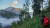 BPBD Buka Suara soal Semeru Erupsi Terus, Level III Sejak Setahun Lalu