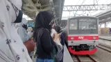 Keterlambatan KRL Commuter Line Relasi Duri-Tangerang Akibat Insiden di Rawa Buaya