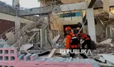 Kemenpar dan BPOLBF Pastikan Keselamatan Wisatawan Pascagempa NTT