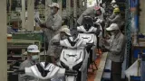Menakar Pemulihan PMI Manufaktur Indonesia dan Dampaknya bagi Pencari Kerja