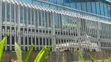 Rencana Pemprov DKI Jakarta Tertibkan Pagar Tinggi di Kawasan Mal dan Perkantoran