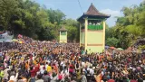 Tradisi Sebar Apem Yaqowiyu di Jatinom Klaten, Makna, Tokoh, dan Rangkaian Acara