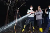 Wali Kota Pekanbaru Padamkan Karhutla Seluas 5 Hektare, Imbau Warga Jangan Bakar Lahan