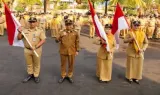 Pemkot Madiun Bagikan 3.000 Bendera Merah Putih Gratis Sambut HUT RI ke-81