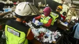 Sampah Kini 'Disulap' Jadi Bensin dan Solar, Regulasi Diuji, Lima Titik Disiapkan