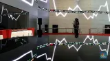 IHSG Mendadak Anjlok 1% Siang Ini, Ada Dua Hantu Gentayangan!