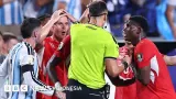 Penerapan Teknologi Video Assistant Referee VAR dalam Pertandingan Liga 1 Indonesia Mengacu Standar FIFA