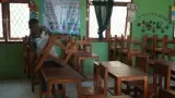 Meja dan Kursi Baru dari Pertamina Pacu Semangat Belajar Siswa SDN Batu Cermin